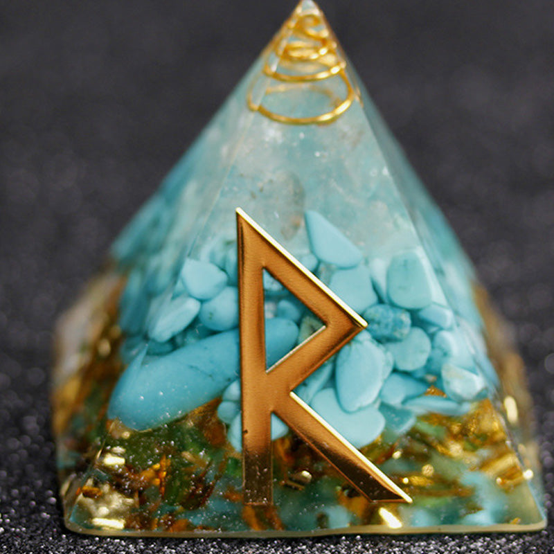 Rune Crystal Epoxy Ogan Energy Pyramid - Everyday-Sales.com